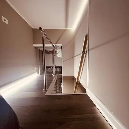 Appartement Leopardi House 3