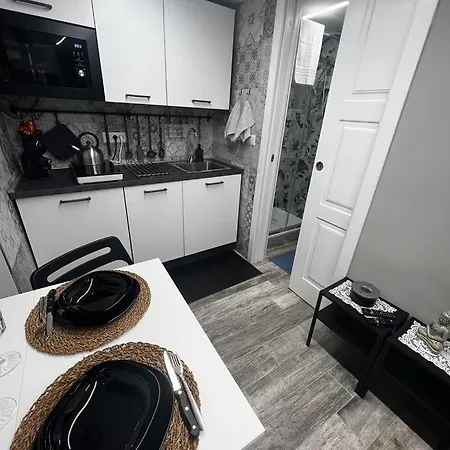 Leopardi House 3 아파트 로마