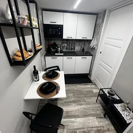 Leopardi House 3 * 로마