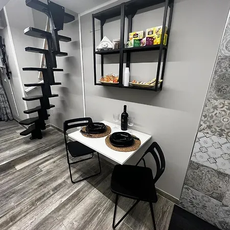 Leopardi House 3 Rzym
